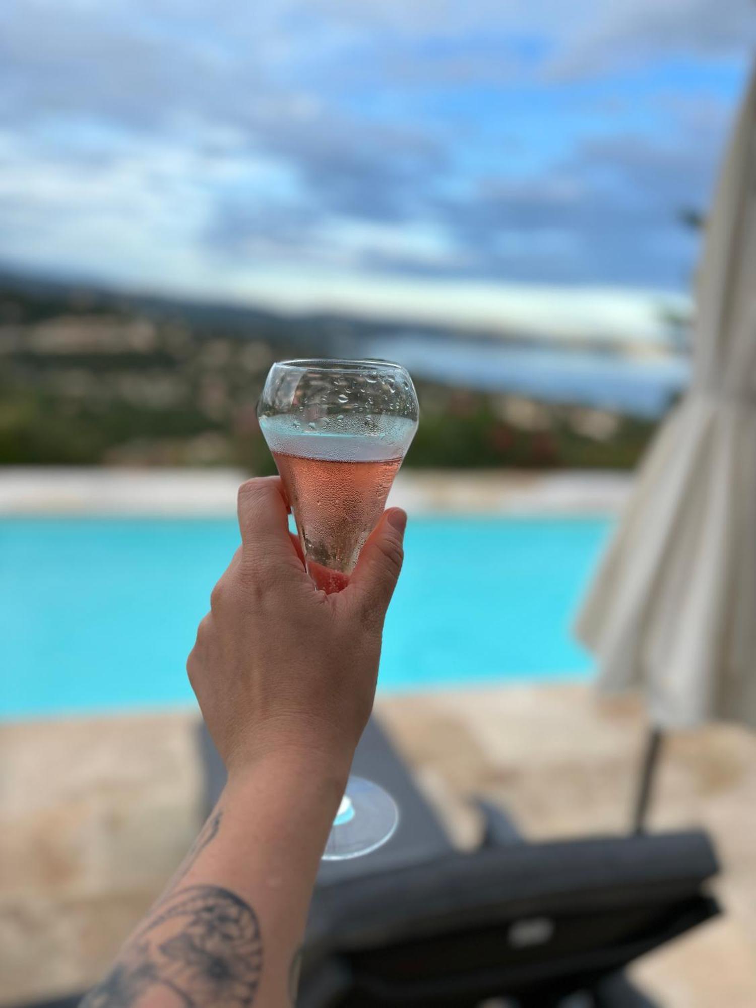 Villa Cacharelle Vue Mer Piscine Cavalaire-sur-Mer Luaran gambar